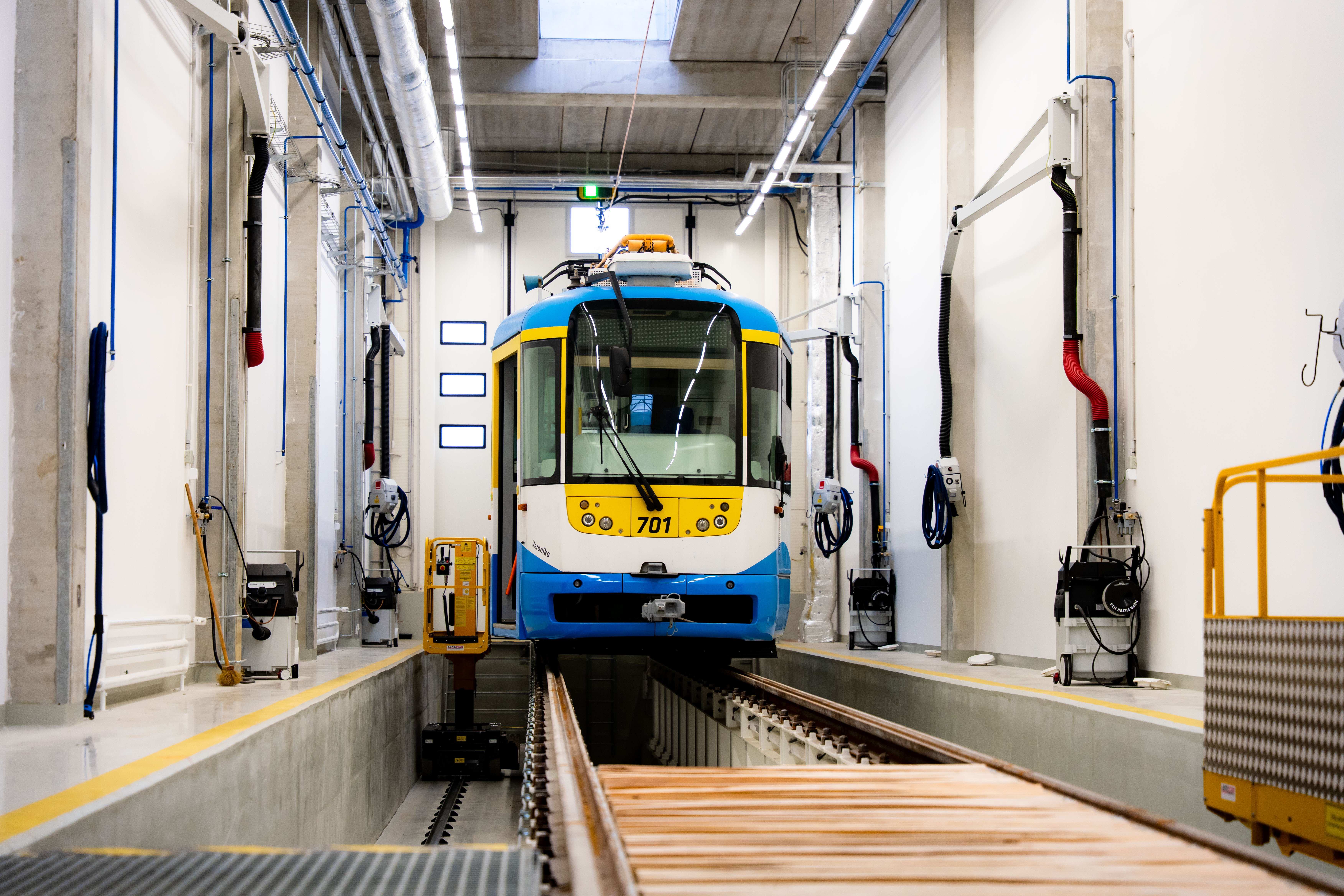 Tlacovy brifing - Modernizacia udrzbovej zakladne (MUZ) 1 a 2  elektrickove depo-1-22